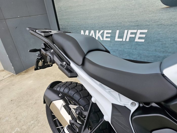 2026 BMW Motorrad R 1300 GS TROPHY Silver
