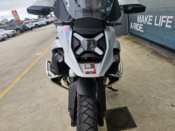 2026 BMW Motorrad R 1300 GS TROPHY Silver