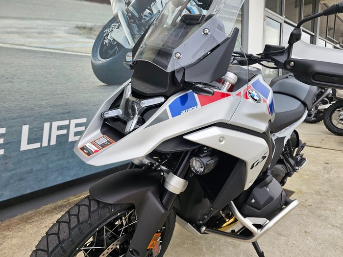 2026 BMW Motorrad R 1300 GS TROPHY Silver