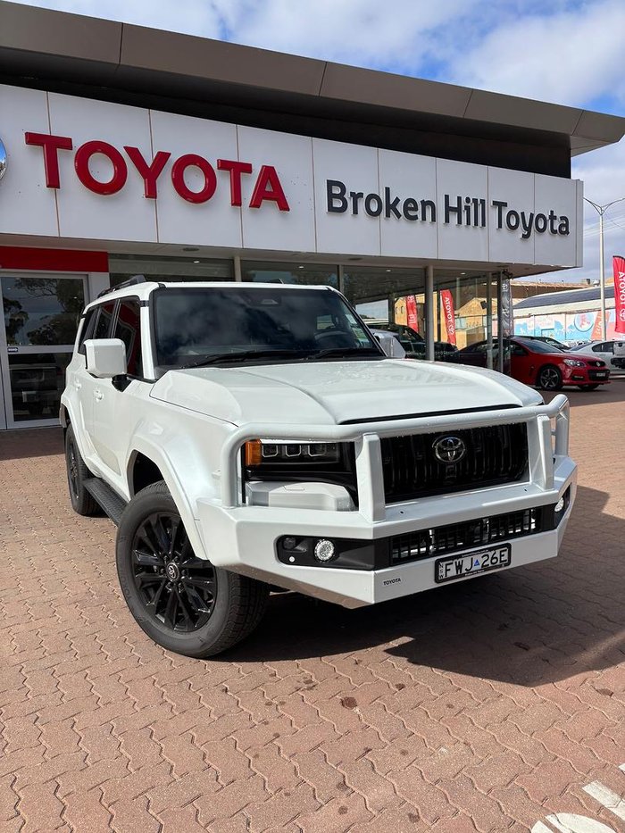 2026 Toyota Landcruiser Prado