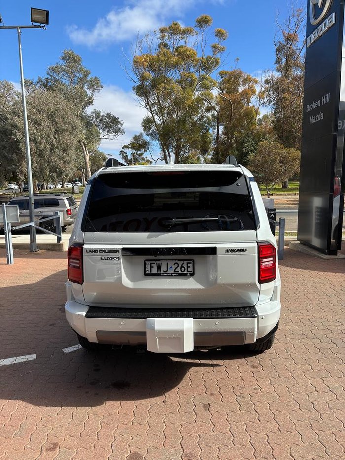 2026 Toyota Landcruiser Prado Kakadu