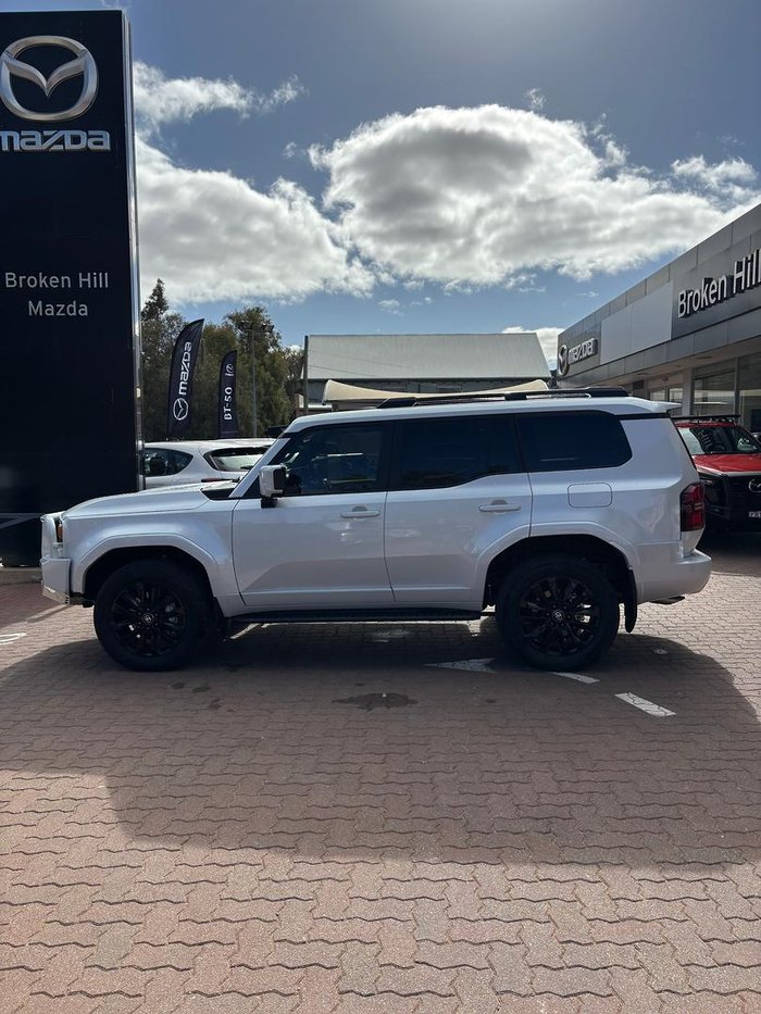 2026 Toyota Landcruiser Prado Kakadu