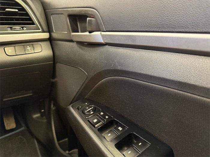 2016 Hyundai Elantra Active