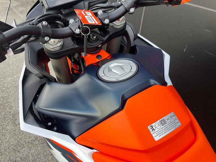 2026 KTM 890 Adventure R Adventure Orange