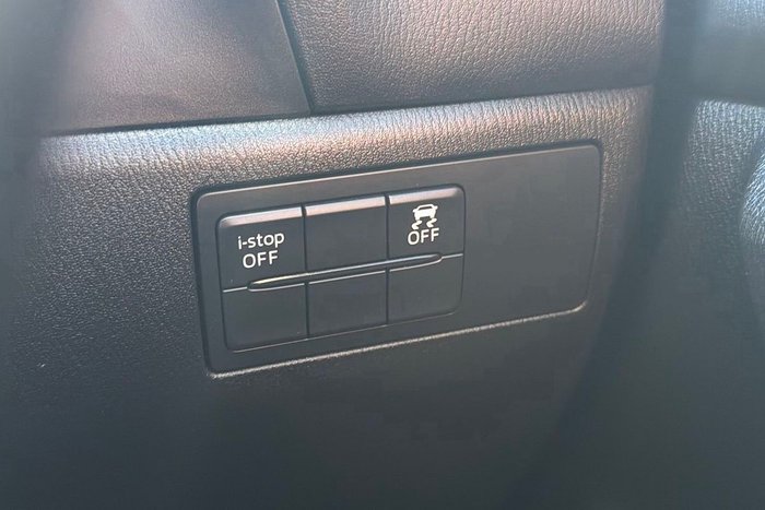 2018 Mazda 3 SP25 GT