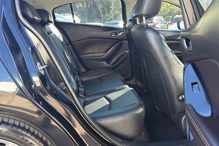 2018 Mazda 3 SP25 GT