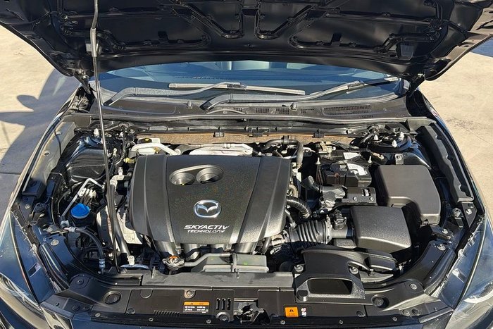 2018 Mazda 3 SP25 GT