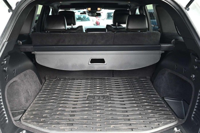 2018 Jeep Grand Cherokee Blackhawk