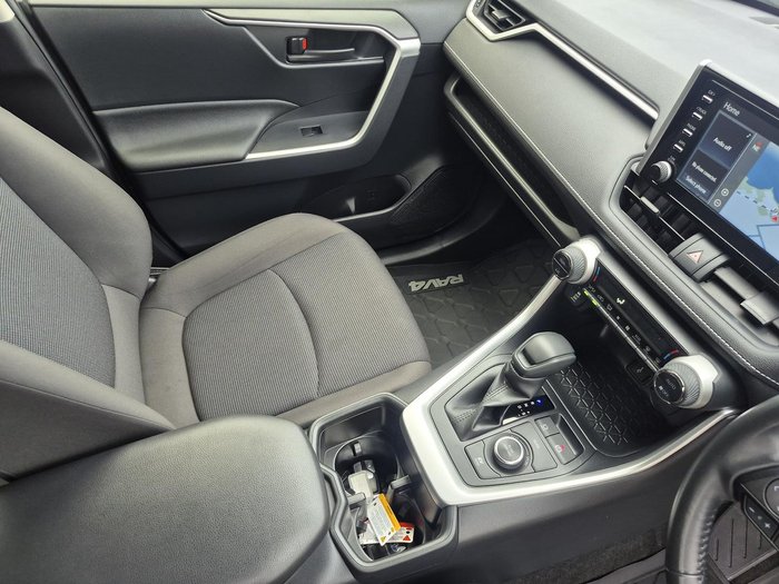 2022 Toyota RAV4 GX