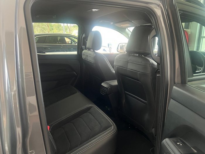 2026 Volkswagen Amarok TDI600 Dark Label