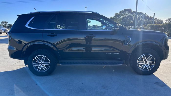 2023 Ford Everest Platinum