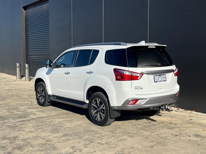 2021 Isuzu MU-X LS-T