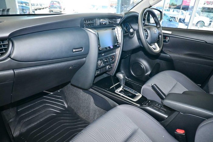 2025 Toyota Fortuner GX