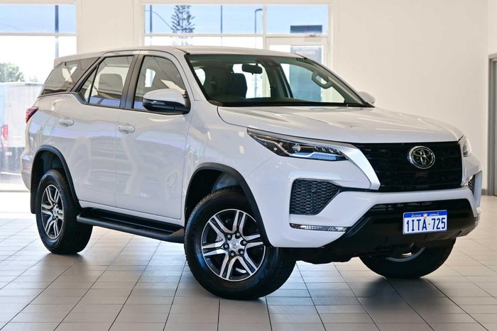 2025 Toyota Fortuner