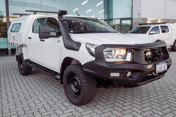 2019 Toyota Hilux SR