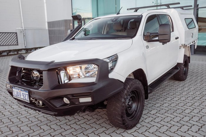 2019 Toyota Hilux SR