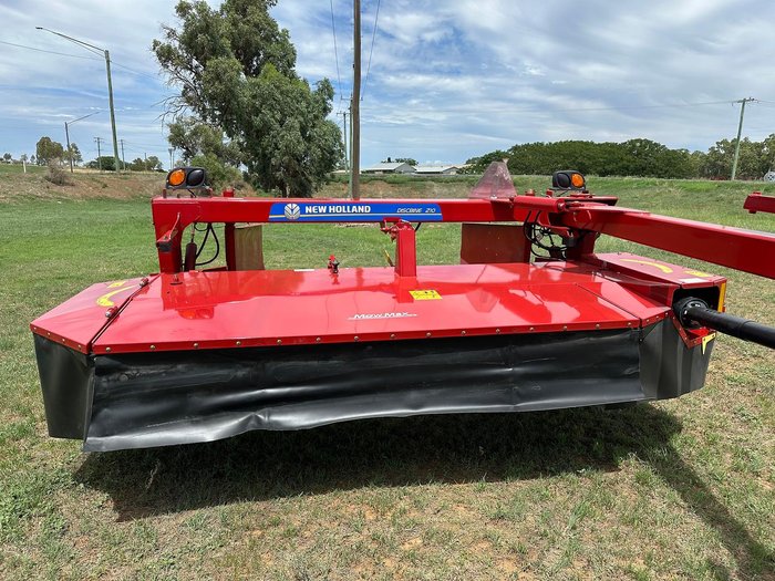 2024 NEW HOLLAND Discbine 210