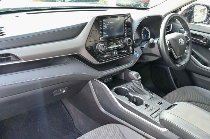 2022 Toyota Kluger GX