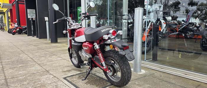 2018 Honda Monkey 125 (Z125MAK) Monkey Bike Red