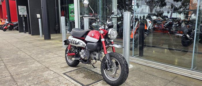 2018 Honda Monkey 125 (Z125MAK) Monkey Bike Red