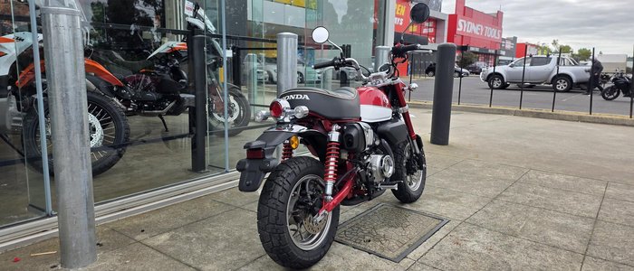 2018 Honda Monkey 125 (Z125MAK) Monkey Bike Red