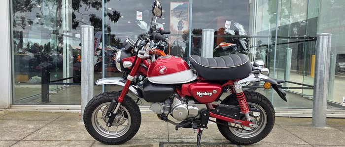 2018 Honda Monkey 125 (Z125MAK) Monkey Bike Red
