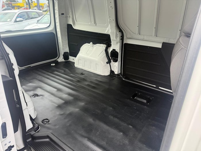 2021 Hyundai STARIA LOAD