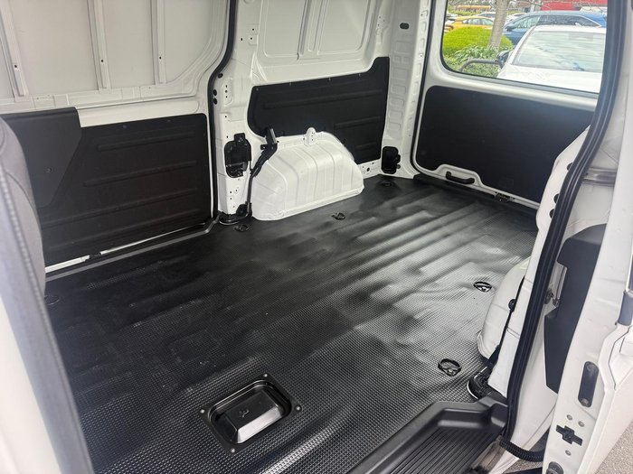 2021 Hyundai STARIA LOAD