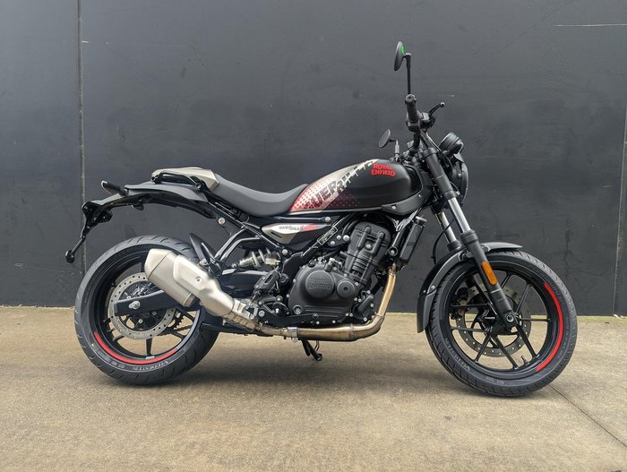 2026 Royal Enfield Guerrilla 450 Guerrilla Black