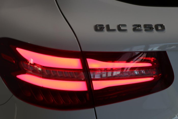 2019 Mercedes-Benz GLC-Class GLC250