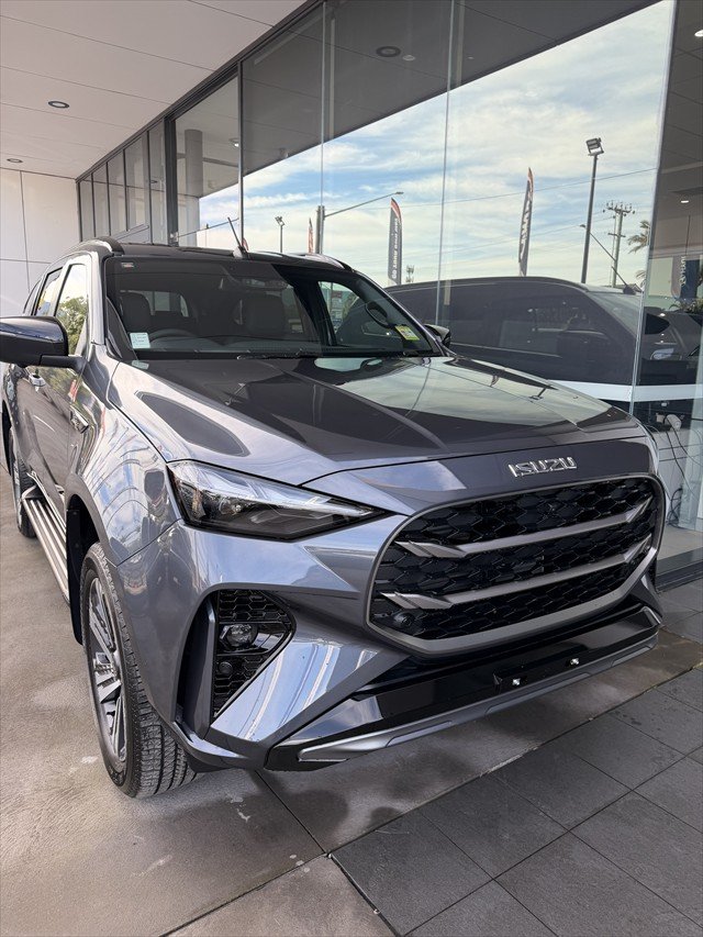 2026 Isuzu MU-X
