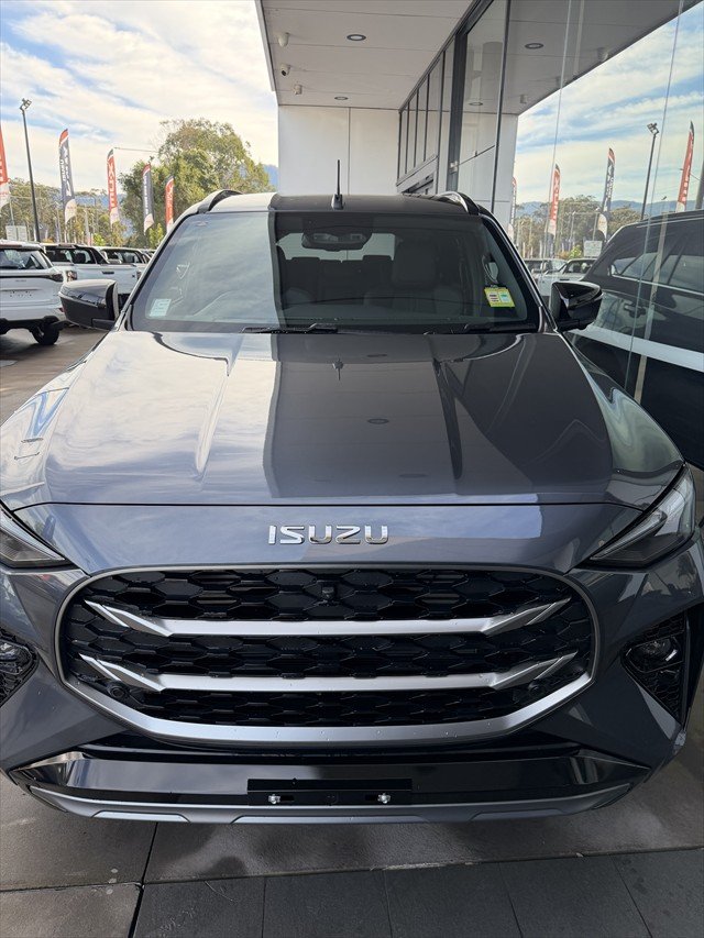 2026 Isuzu MU-X LS-T