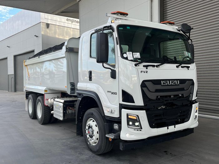 2025 Isuzu F Series