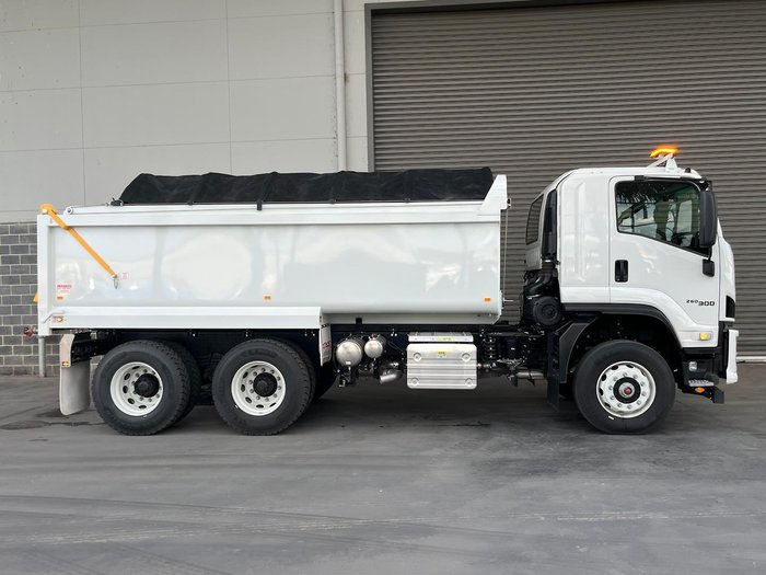 2025 Isuzu F Series