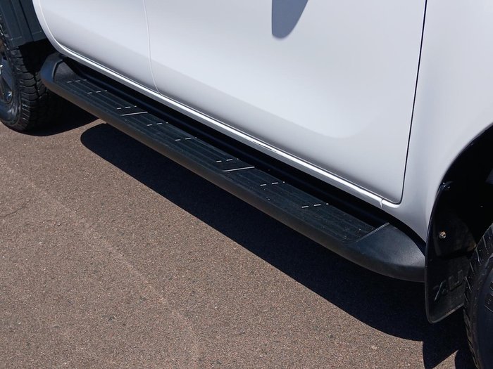 2022 Toyota Hilux SR