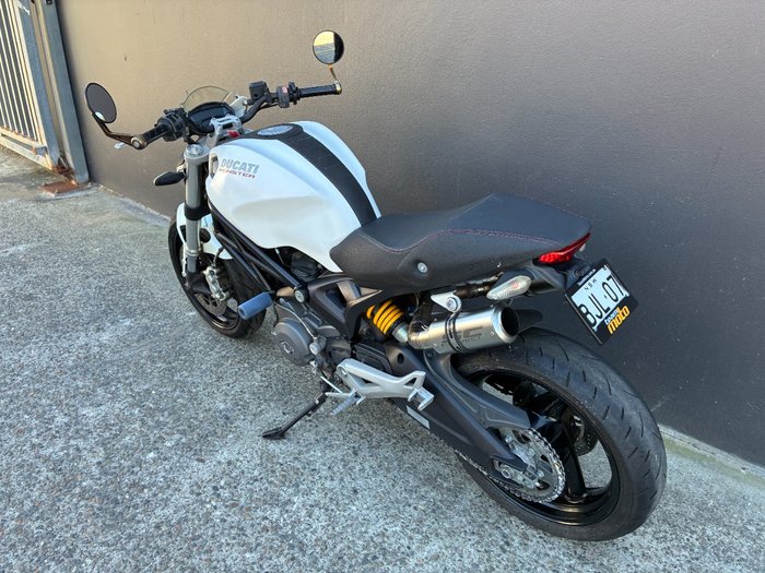 2013 Ducati MONSTER 696 WHITE