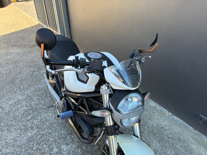 2013 Ducati MONSTER 696 WHITE