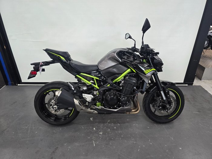 2020 Kawasaki Z900 (ZR900) Black