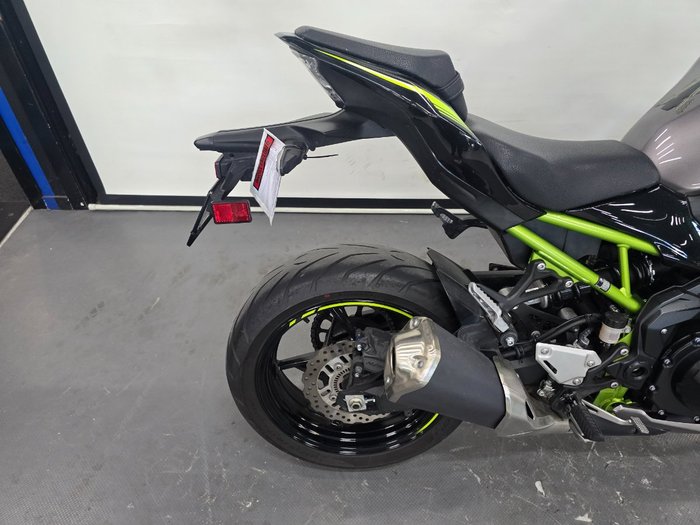 2020 Kawasaki Z900 (ZR900) Black