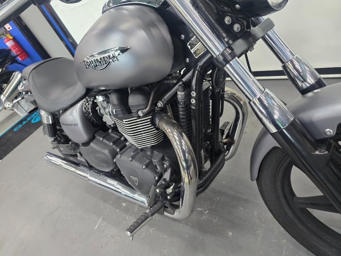 2015 Triumph SPEEDMASTER SILVER