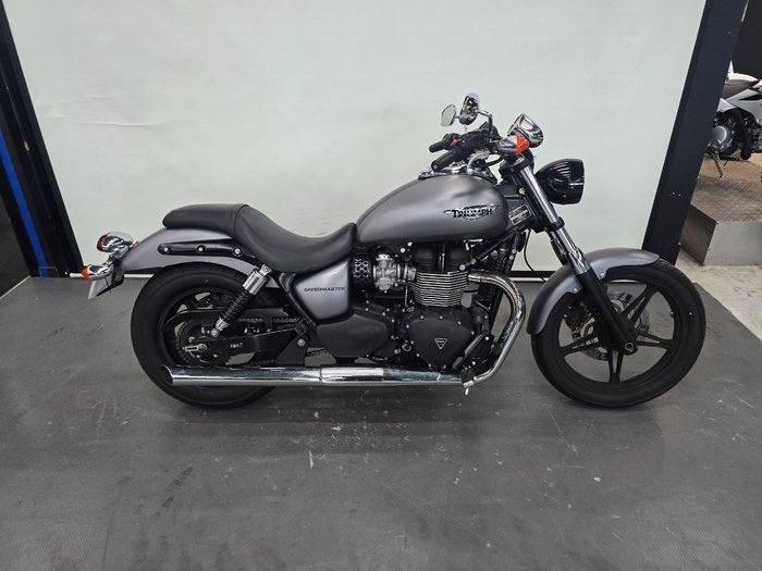 2015 Triumph SPEEDMASTER SILVER