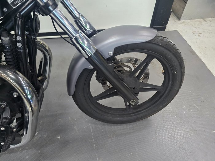 2015 Triumph SPEEDMASTER SILVER