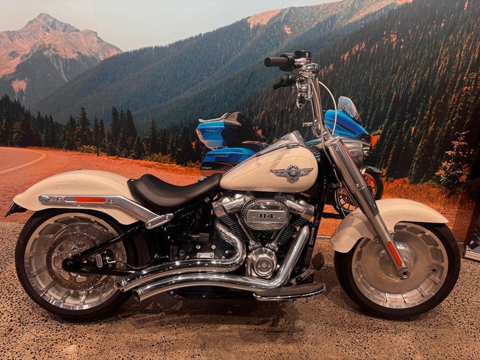 Harley-Davidson Fat Boy 114 (FLFBS) Softail