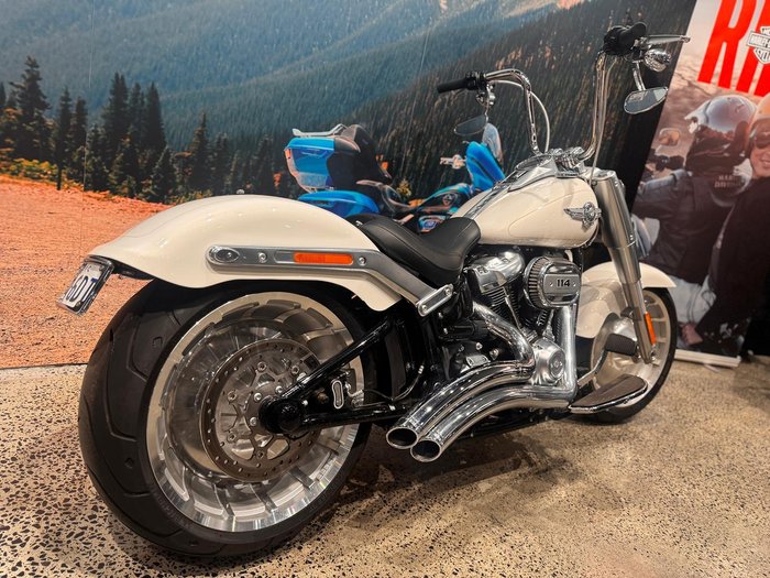 Harley-Davidson Fat Boy 114 (FLFBS) Softail