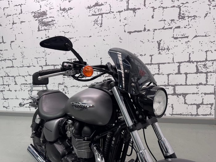 2016 Triumph Speedmaster 865 Speedmaster Grey