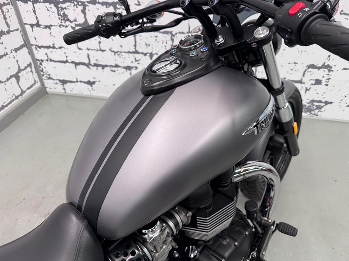 2016 Triumph Speedmaster 865 Speedmaster Grey