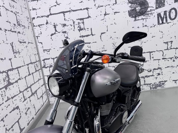 2016 Triumph Speedmaster 865 Speedmaster Grey