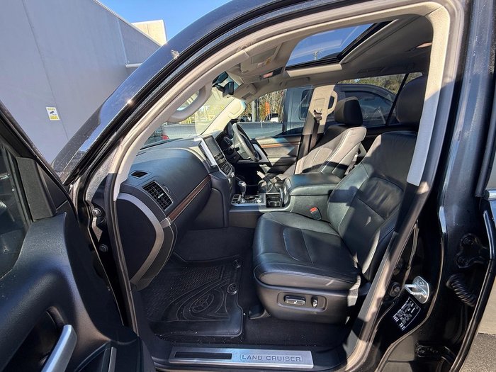 2018 Toyota Landcruiser VX
