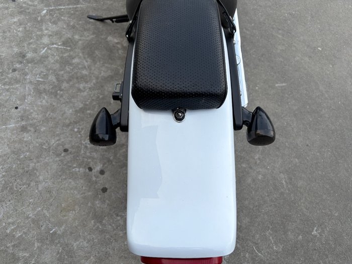 2015 Yamaha XVS650 V-STAR CUSTOM White