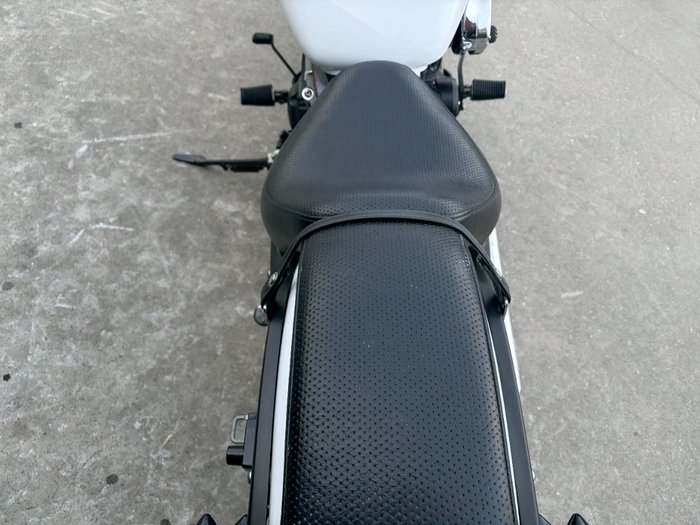 2015 Yamaha XVS650 V-STAR CUSTOM White